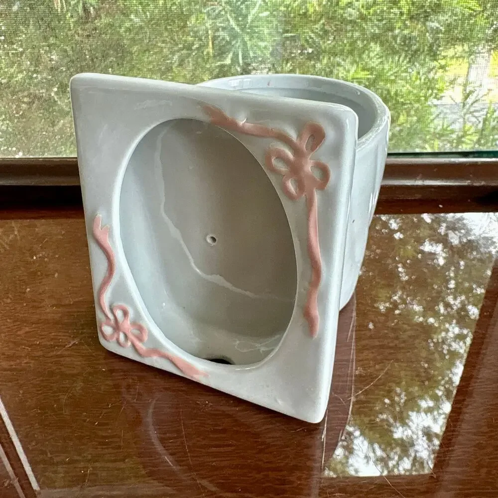 Vintage 1991 Geerlings Ceramic Planter Picture Frame Pink Bow